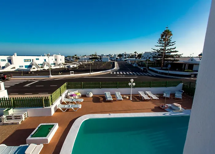 Flamboyant Adults Only Apartmán