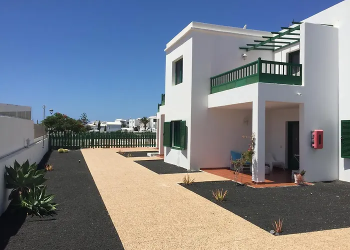 Flamboyant Adults Only *