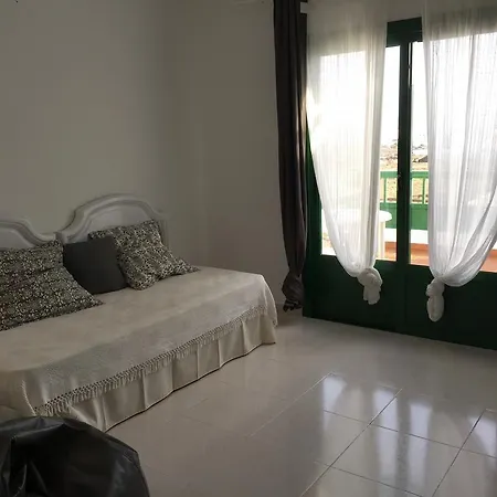 Flamboyant Adults Only Апартаменти