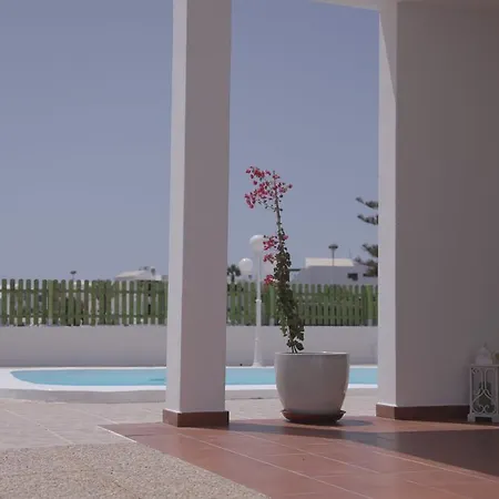 Flamboyant Adults Only Appartement *