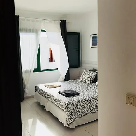 Flamboyant Adults Only *